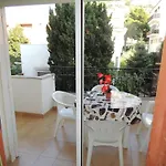 Appartamento In Near Sandy
